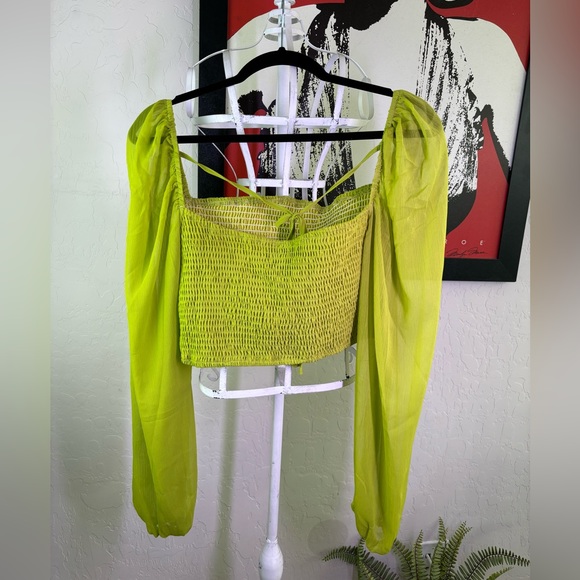 Neon Green Crop Top size L EUC Hers & Mine - Picture 4 of 4